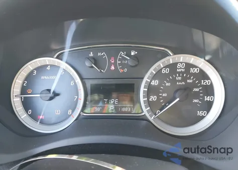 2015 Nissan Sentra Sr z USA, uszkodzony, nr VIN 3N1AB7APXFY217639